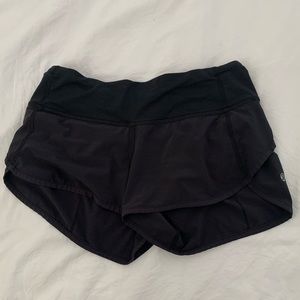 Lululemon Speed Up Shorts 2.5”